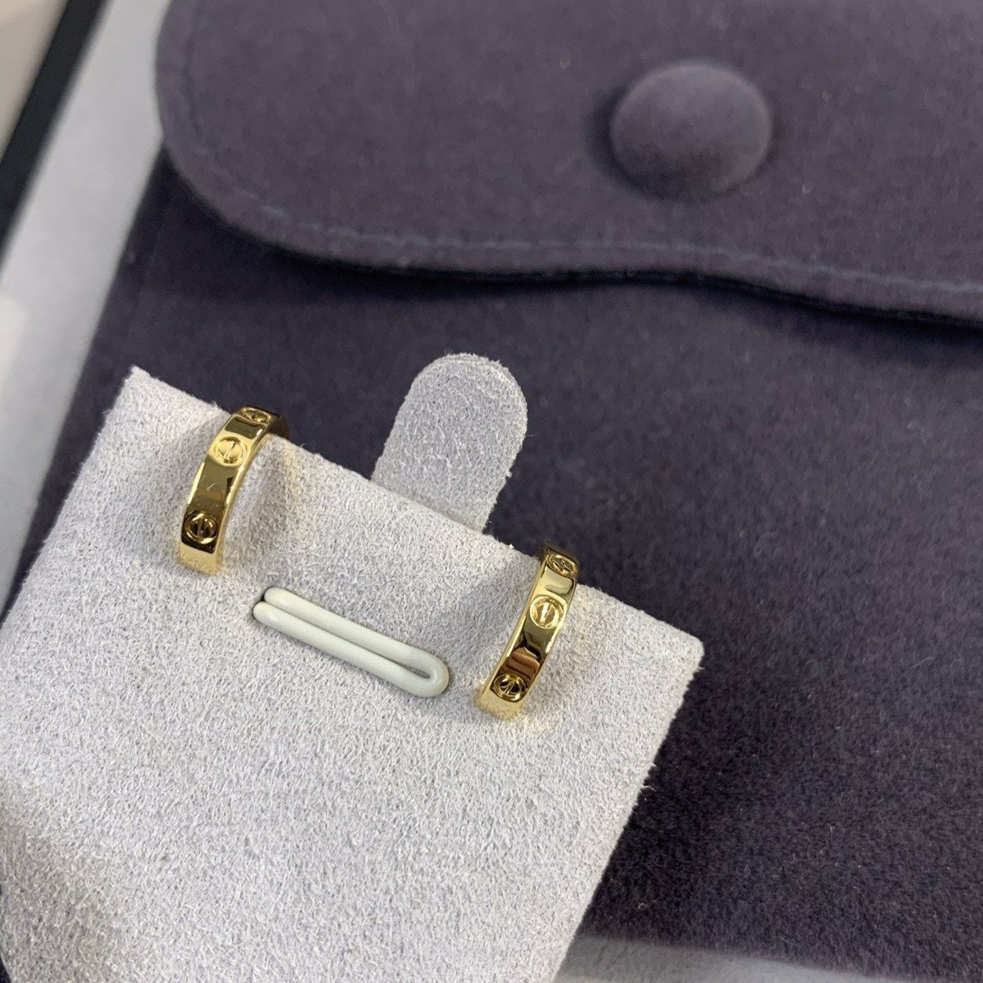 CARTIER LOVE EARRINGS 2.65MM GOLD