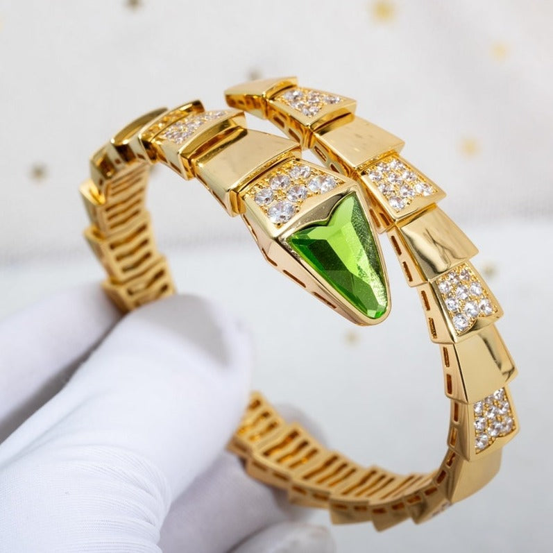 Bvlgari SERPENTI BRACELET 6.8MM GOLD DIAMOND