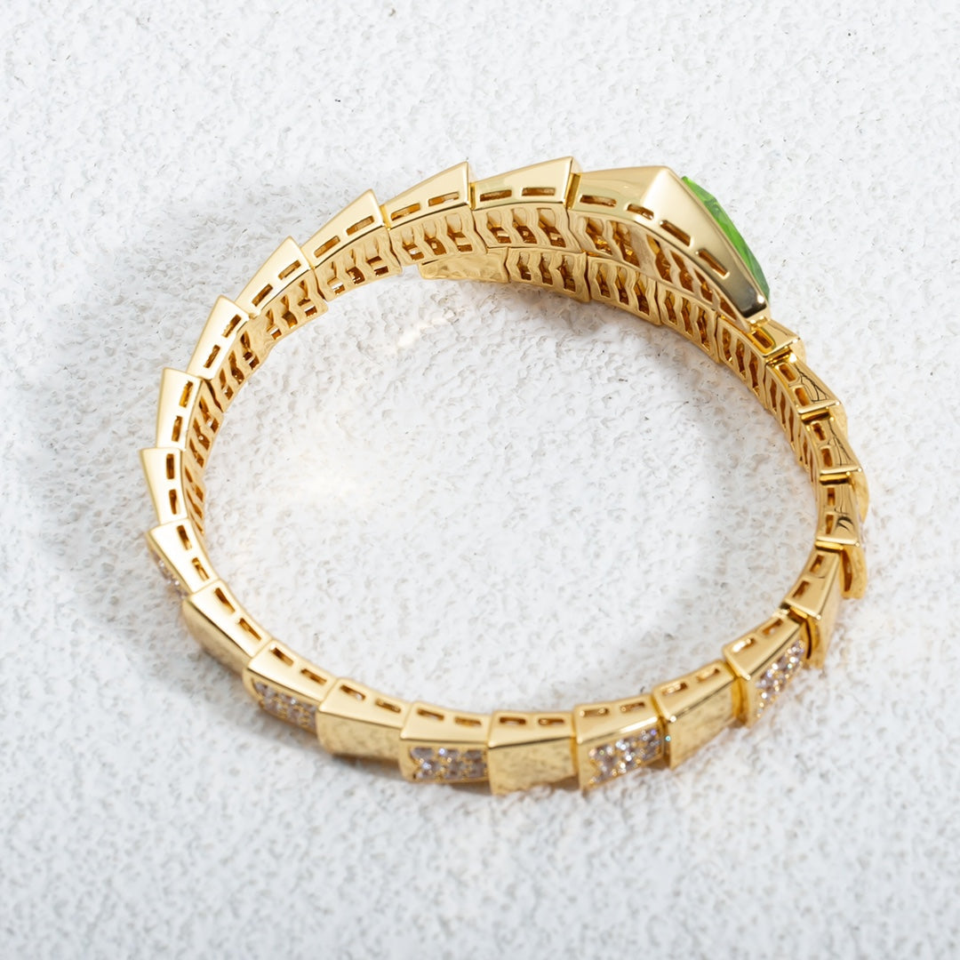 Bvlgari SERPENTI BRACELET 6.8MM GOLD DIAMOND