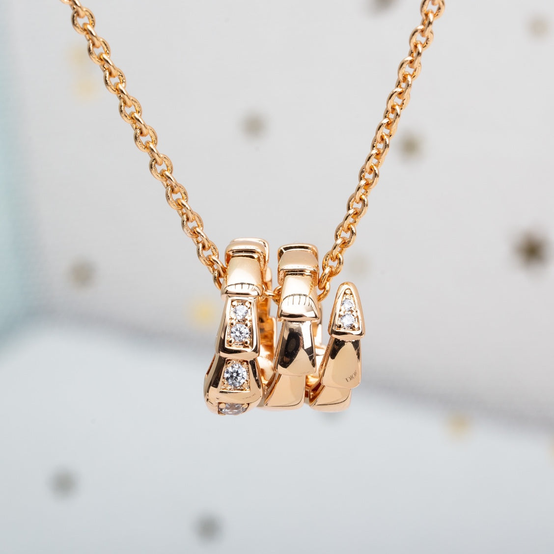 Bvlgari SERPENTI PINK GOLD NECKALCE DIAMOND