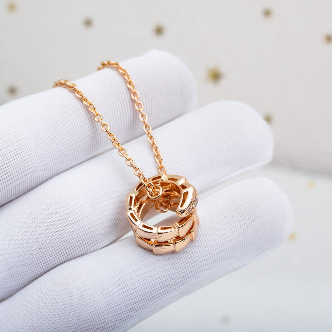 Bvlgari SERPENTI PINK GOLD NECKALCE DIAMOND