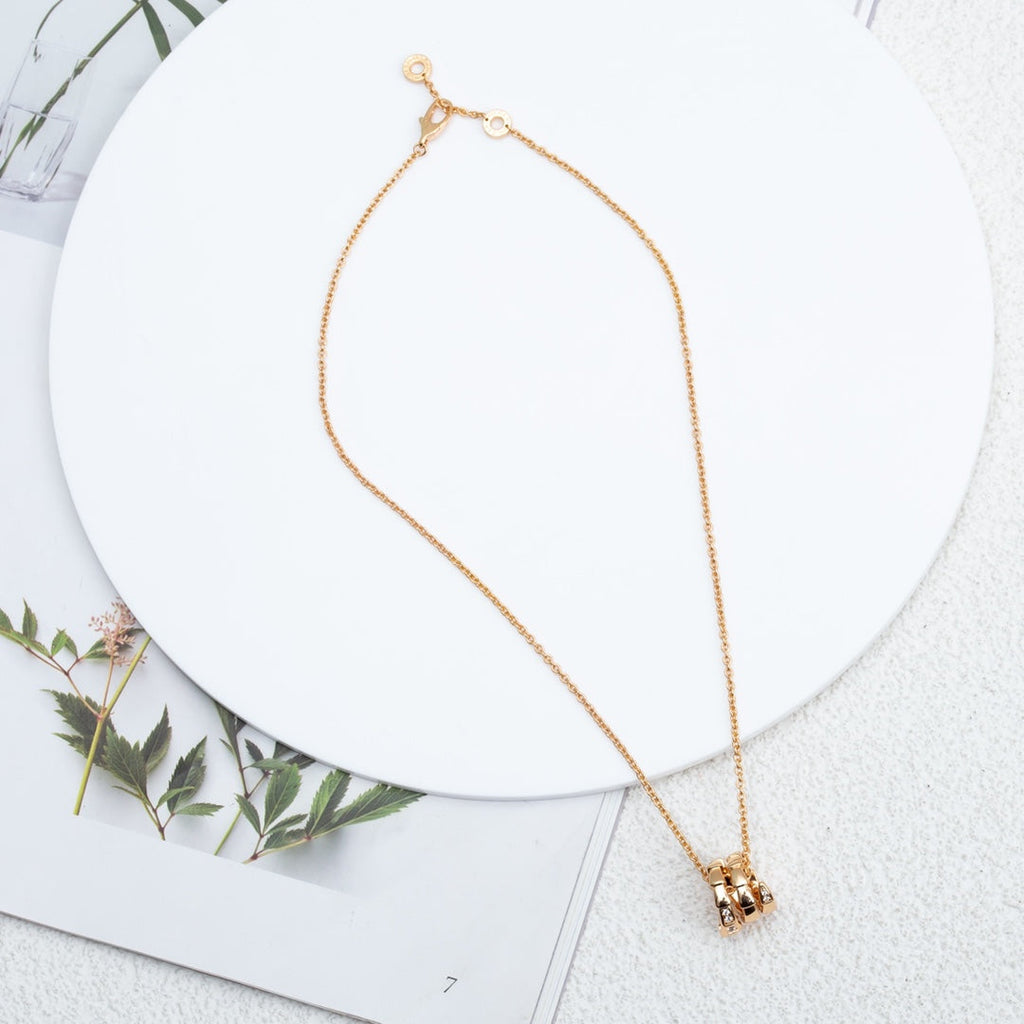 Bvlgari SERPENTI PINK GOLD NECKALCE DIAMOND