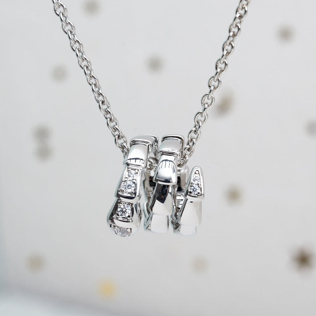 Bvlgari SERPENTI SILVER NECKALCE DIAMOND
