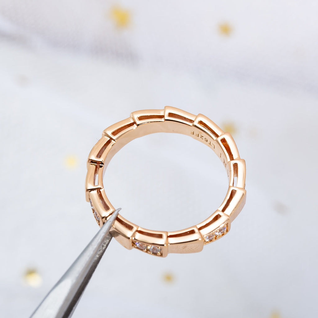 Bvlgari SERPENTI RING PINK GOLD  3MM