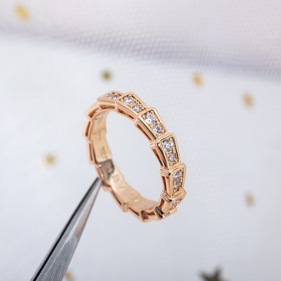 Bvlgari SERPENTI RING PINK GOLD DIAMOND PAVED 3MM