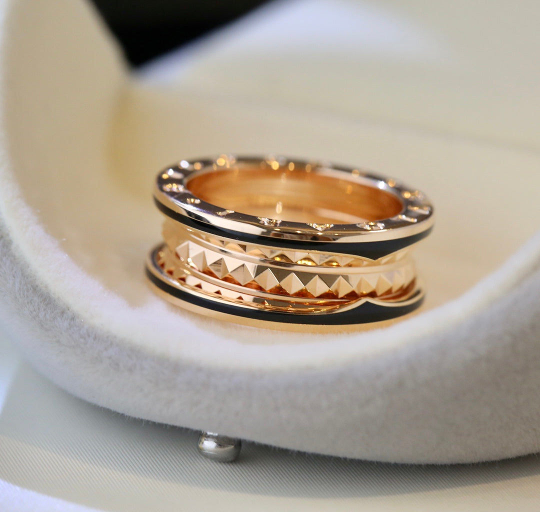 Bvlgari ZERO 1 GOLD BLACK CERAMIC RING