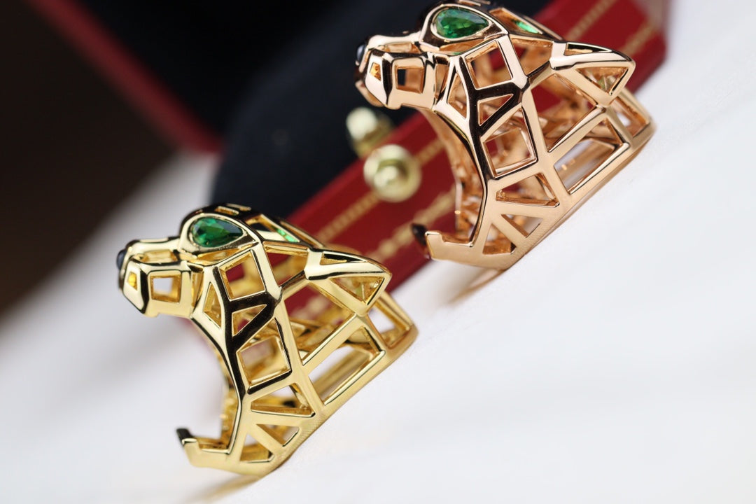 CARTIER PANTHERE 31MM RING ONYX AND TSAVORITE GARNETS