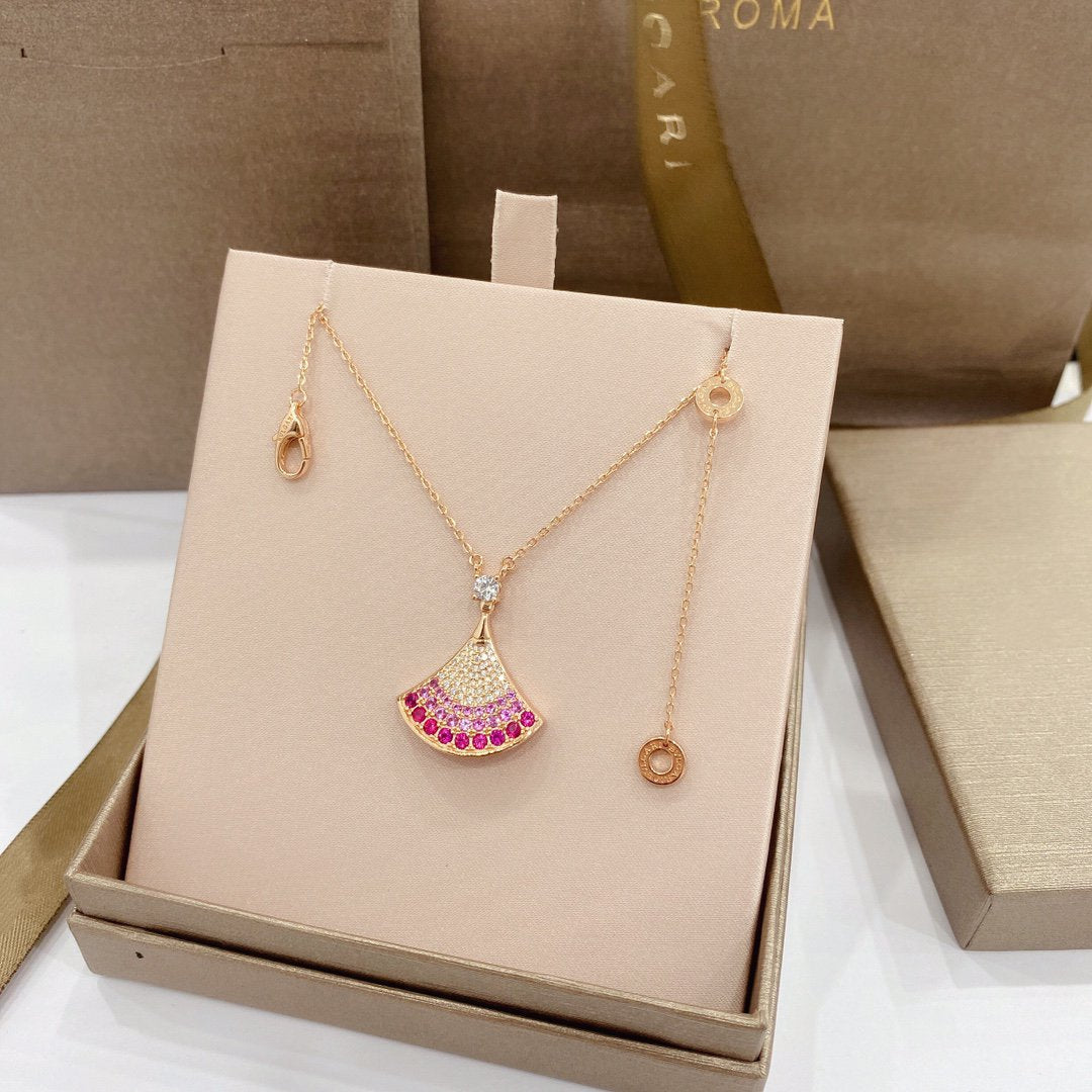 Bvlgari DREAM NECKLACE PINK SAPPHIRES