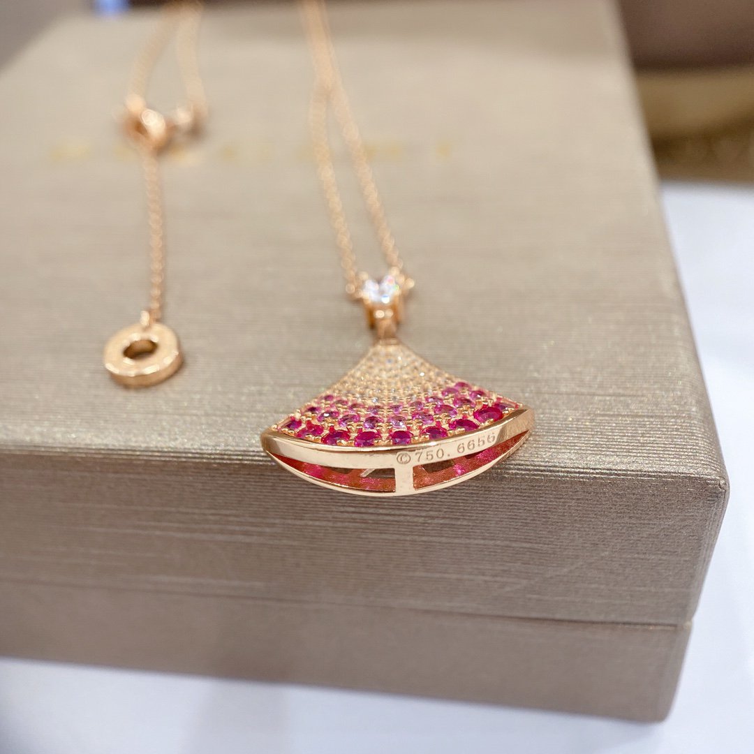 Bvlgari DREAM NECKLACE PINK SAPPHIRES