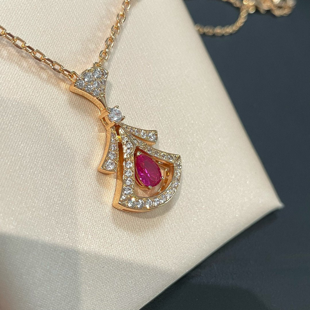 Bvlgari DREAM NECKLACE RUBY DIAMOND