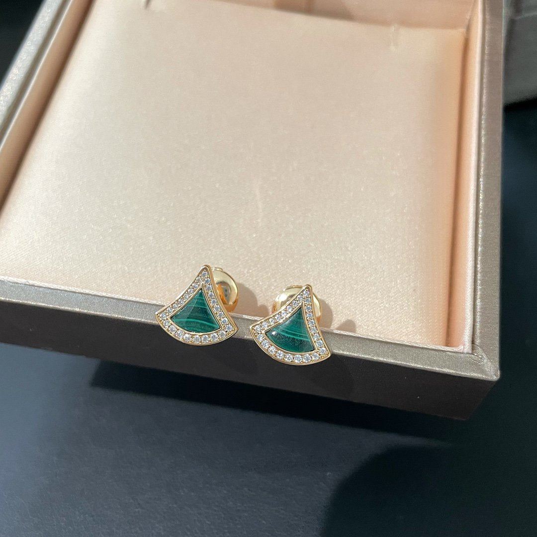 Bvlgari NEW DREAM MALACHITE PINK GOLD EARRINGS