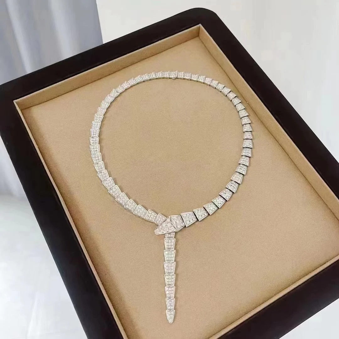 Bvlgari SERPENTI FULL DIAMOND NECKLACE