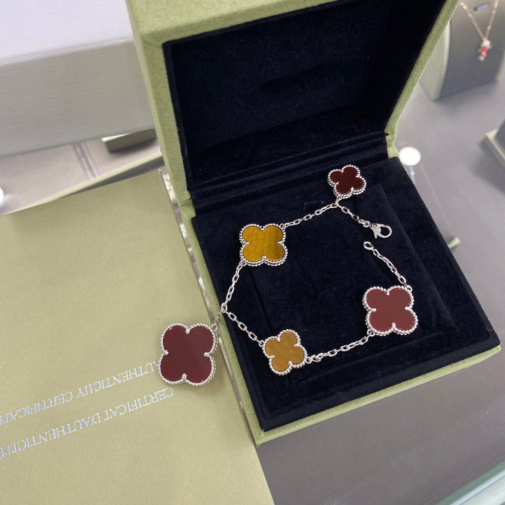 Van Cleef & Arpels CLOVER 5 MOTIFS SIVLER CARNELIAN TIGER EYE BRACELET