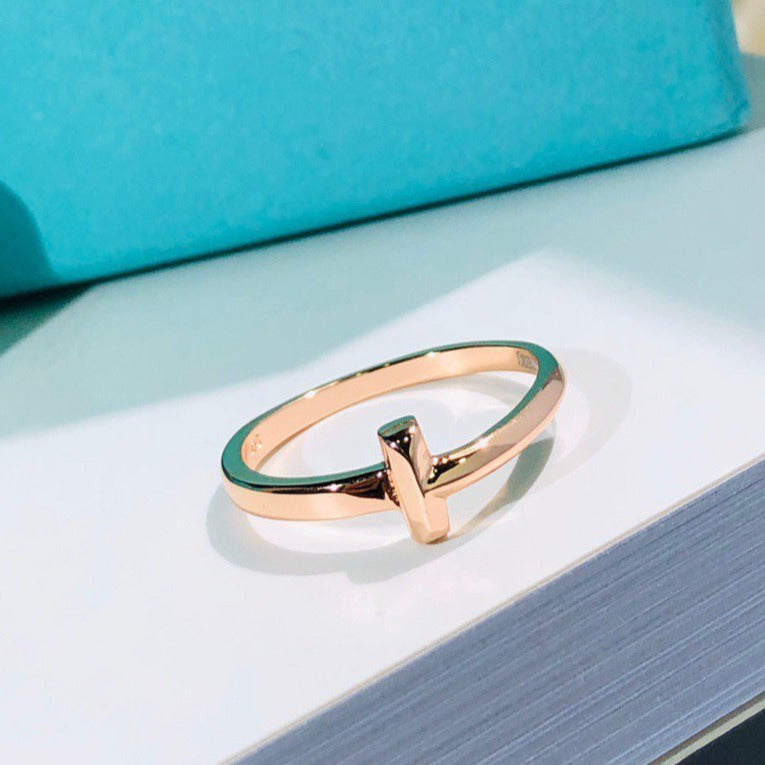 TIFFANY & CO. T1 SMALL RING