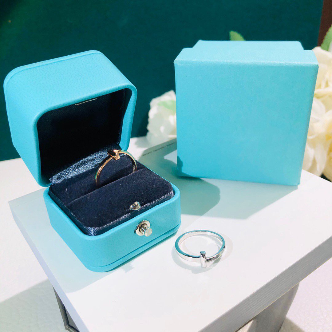 TIFFANY & CO. T1 SMALL RING