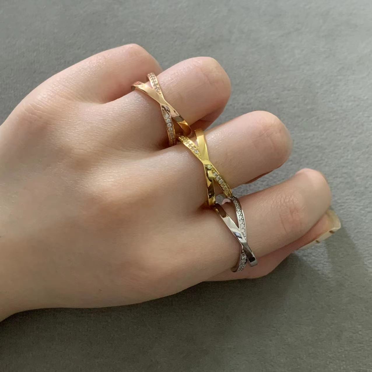 TIFFANY & CO. ATLAS X DIAMOND RING