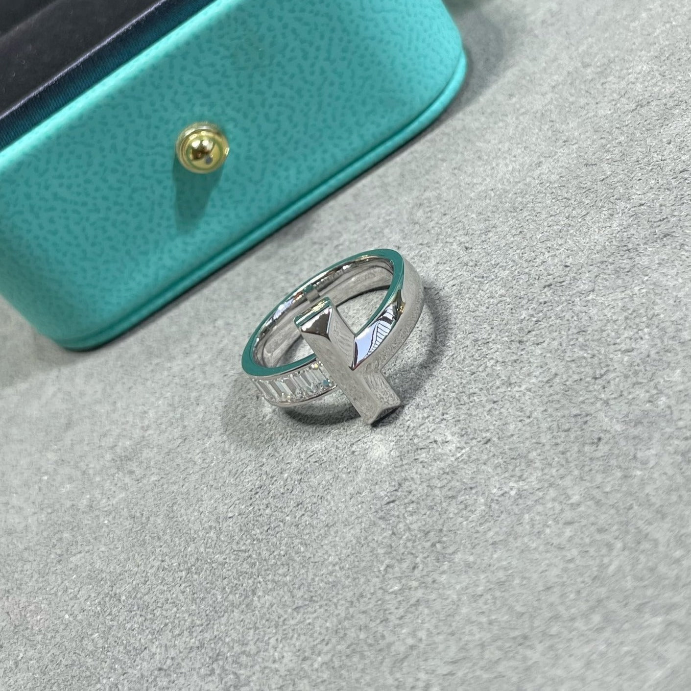 TIFFANY & CO. T1 WIDE 4.5MM DIAMOND RING