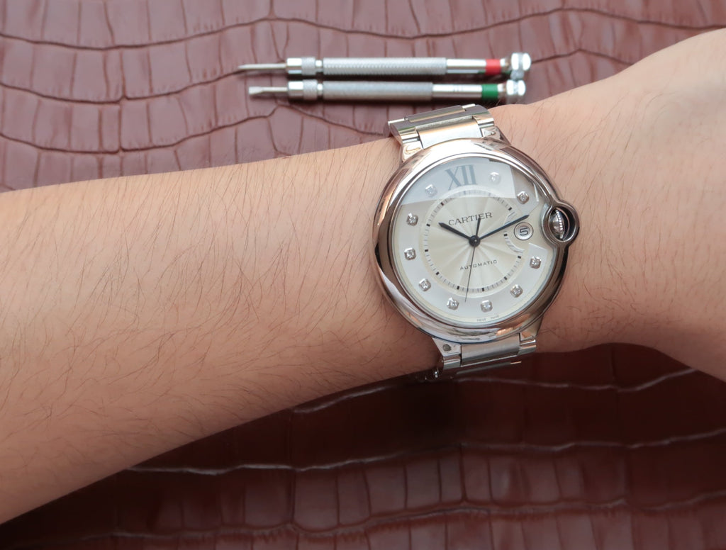 CARTIER BALLON BLEU DATE 42 SILVER DIAL DIAMOND NUMERALS