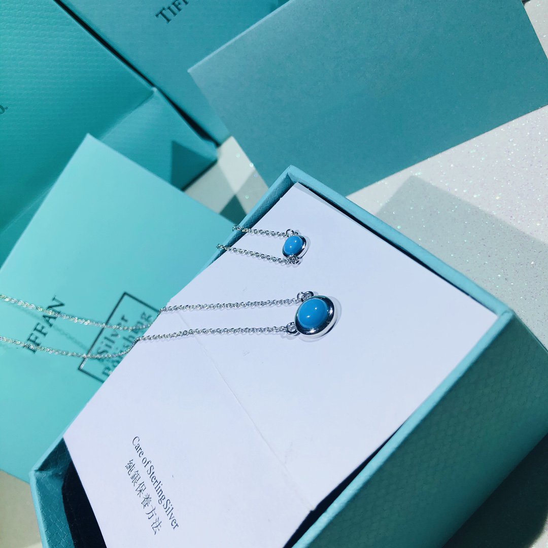 TIFFANY & CO. YARD TURQUOISE NECKLACE SILVER