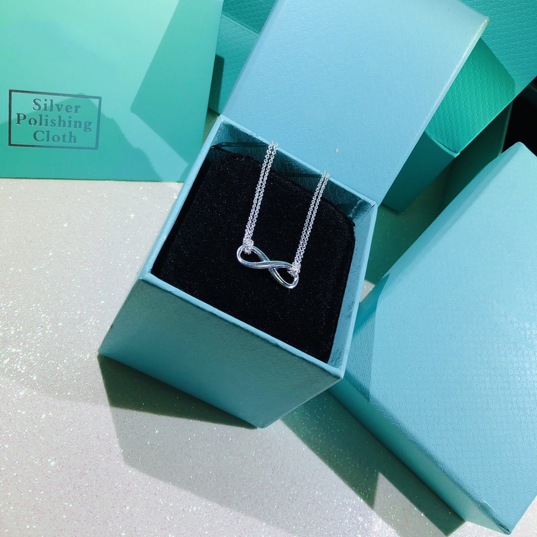TIFFANY & CO. SILVER INFINITY DOUBLE CHAIN NECKLACE