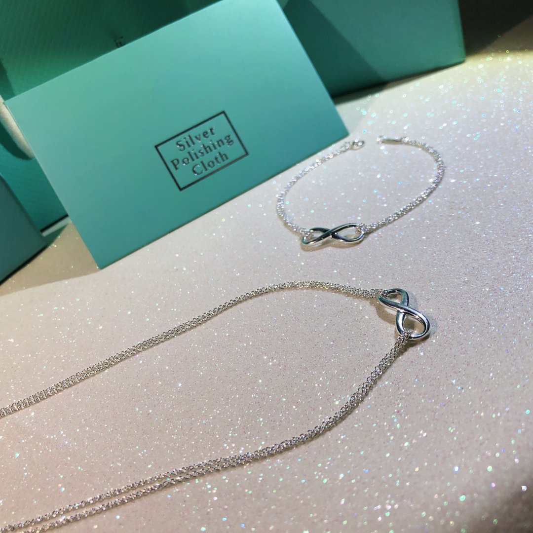 TIFFANY & CO. SILVER INFINITY DOUBLE CHAIN NECKLACE