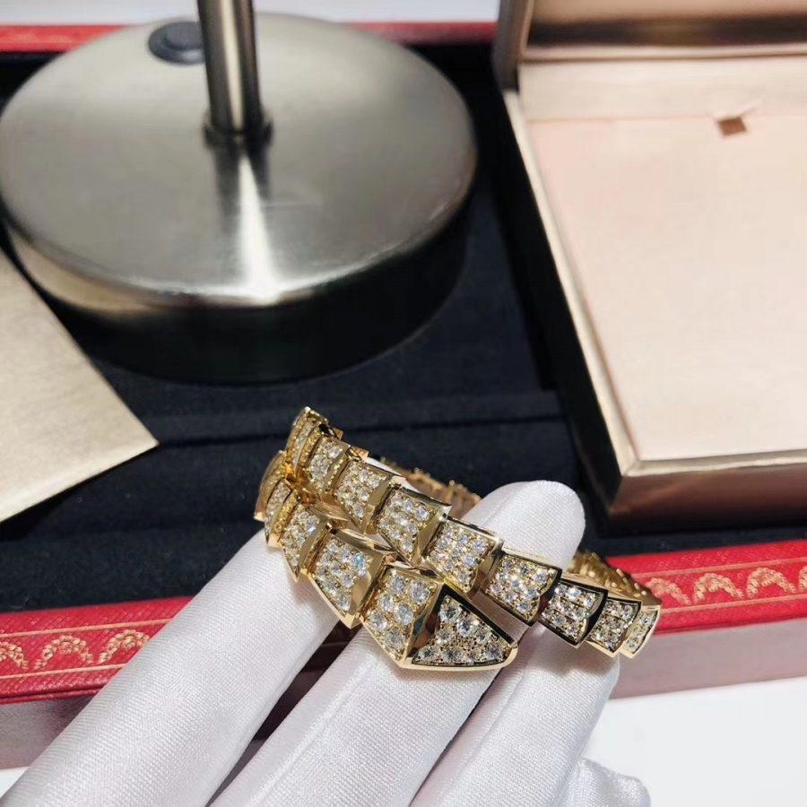 Bvlgari SERPENTI BRACELET 8MM GOLD DIAMOND